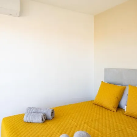 Torre - Free Parking - Swimming Pool - Sea View - By Bedzy Апартаменты Портиман